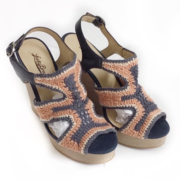 Lucky Brand-Riverr Crocheted Platform Wedge Sandal - Picture 2 of 8